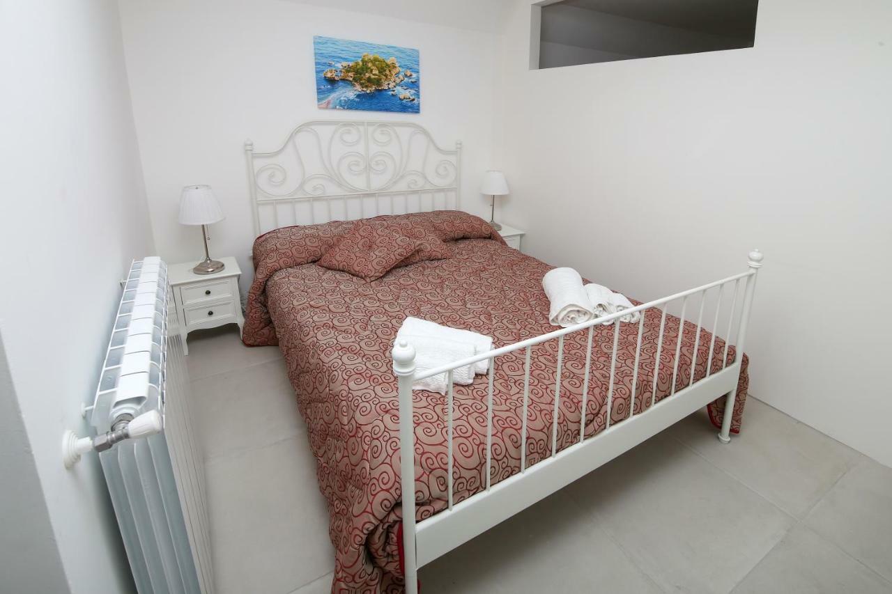 Corso Umberto Piazza Duomo Daire Taormina Dış mekan fotoğraf